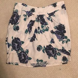 Floral mini skirt